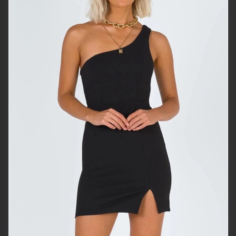 Princess Polly dress